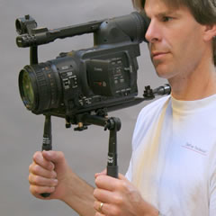 You Pod with HVX-200 Viewfinder operation (click to enlarge)